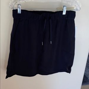 COPY - lululemon skirt black